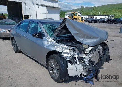 2015 Toyota Camry Xle V6 из США, поврежденный, VIN 4T1BK1FKXFU029665